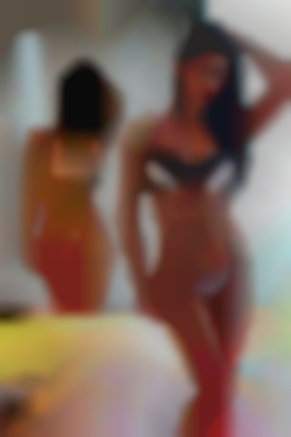 Show want single me women play with her pussy free.